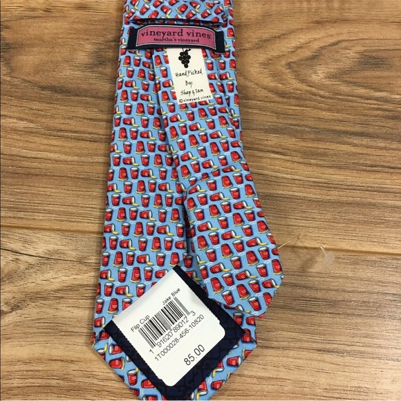 <SOLD>VINEYARD VINES MENS SOLO FLIP CUP SILK TIE NEW - Picture 3 of 4